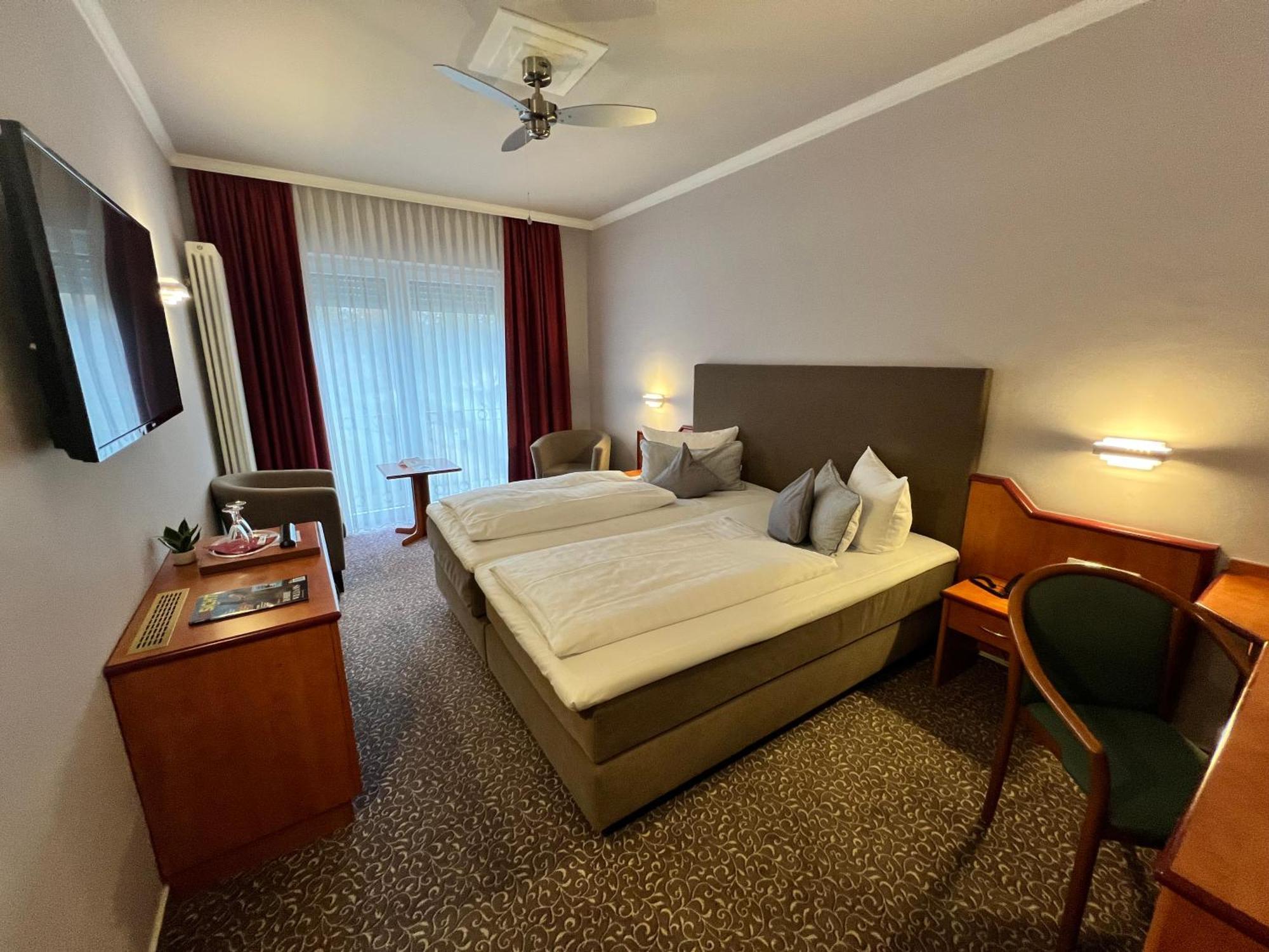 Hotel Victoria Бад Кройцнах Екстериор снимка