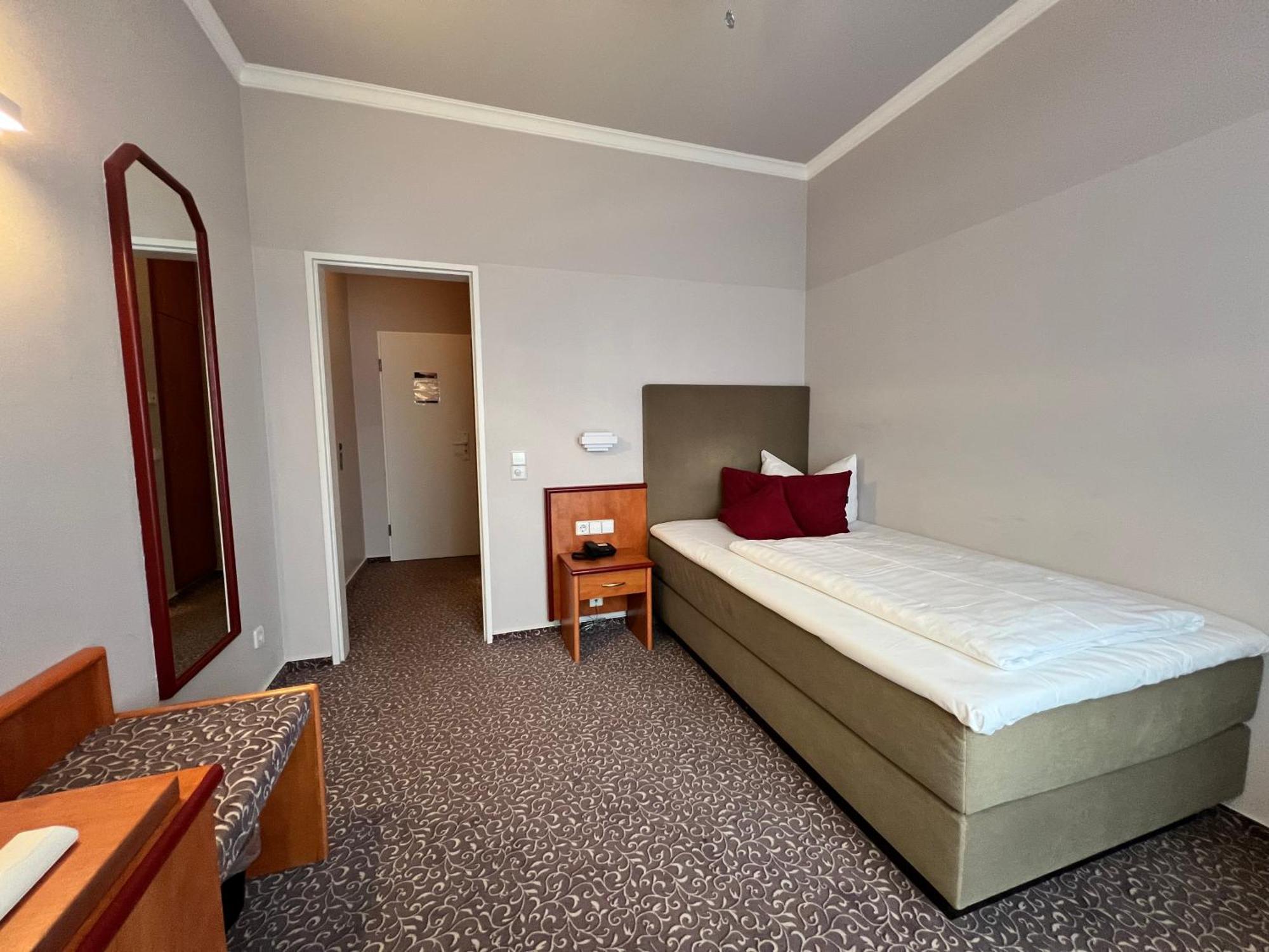 Hotel Victoria Бад Кройцнах Екстериор снимка